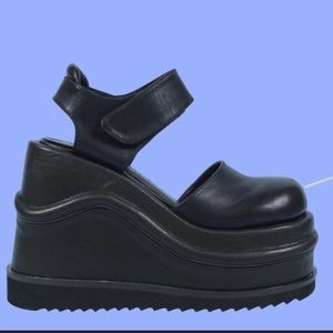 UNIF Wave Platform Mary Jane Shoes